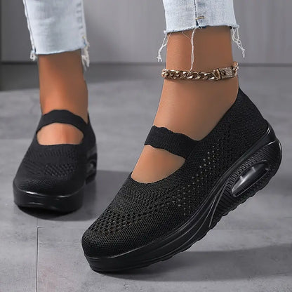 Women's Breathable & Comfortable Slip-On Knit Sneakers
