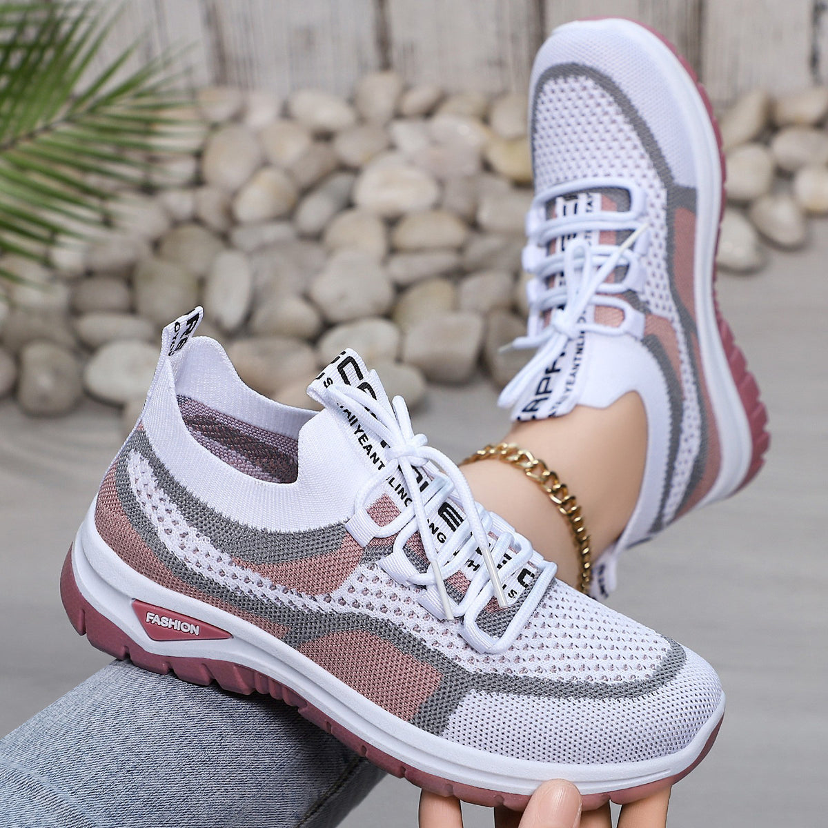 Women's Lightweight & Breathable Non-Slip Sports Shoes Sneakers
