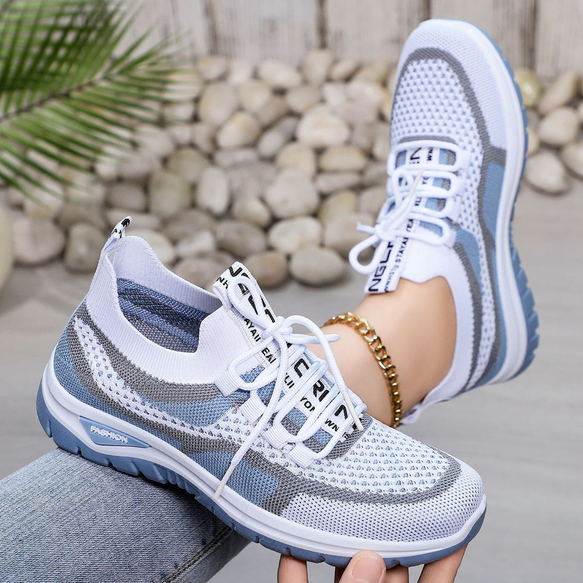 Women's Lightweight & Breathable Non-Slip Sports Shoes Sneakers