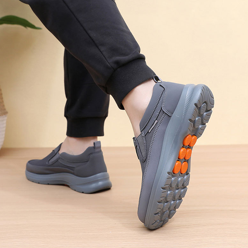 👟Men's Orthopedic Breathable Slip-On Sneakers - Arch Support with Memory Foam Insoles for All-Day Comfort 🏃‍♂️💨