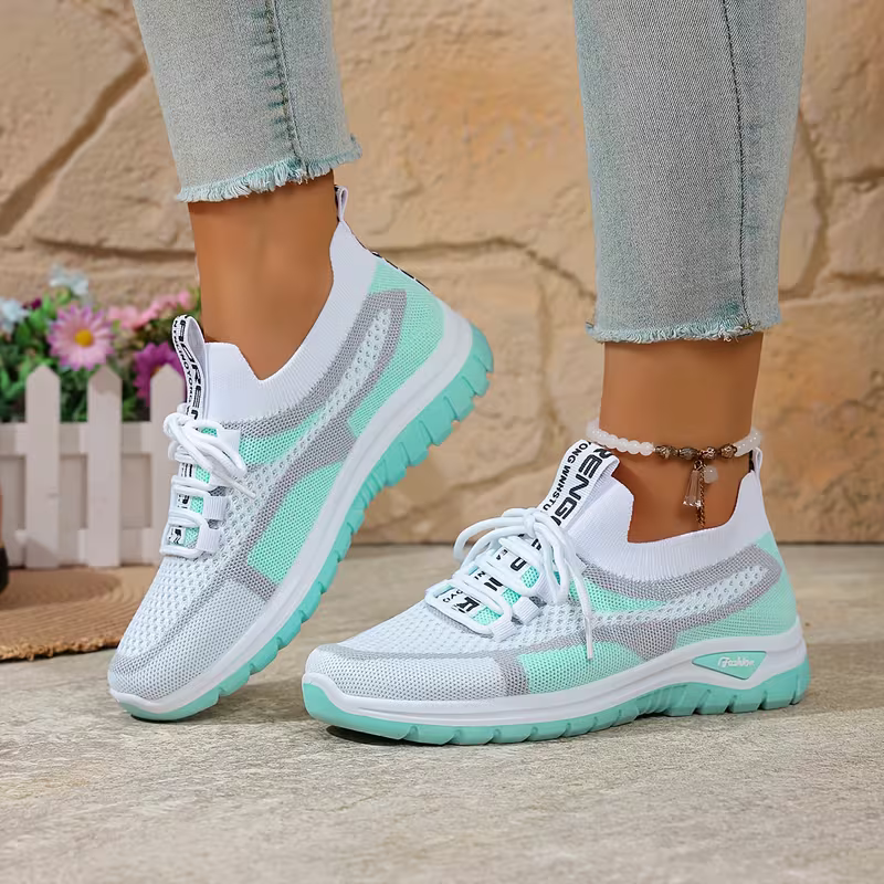 Women's Lightweight & Breathable Non-Slip Sports Shoes Sneakers