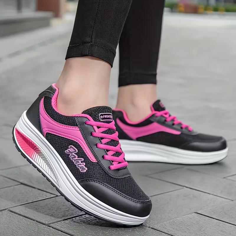 Women's Fly Woven Mesh Surface Breathable Soft-soled Walking Casual Shoes High-soled Platform Cake Shake Sneakers