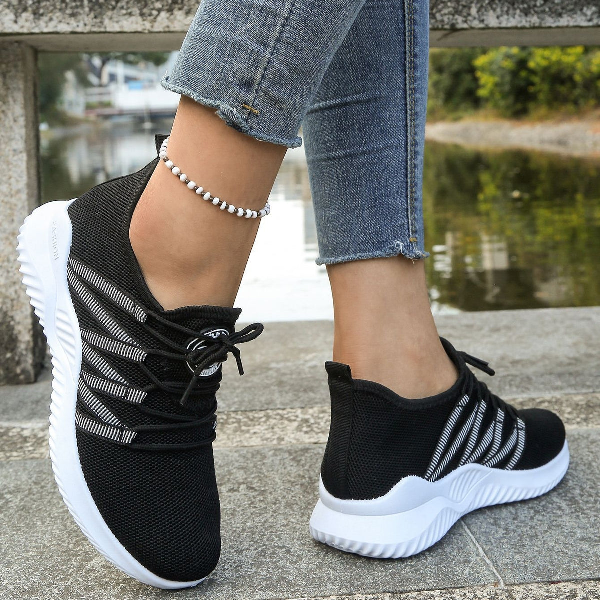 Women's Stylish Breathable Knit Sneakers