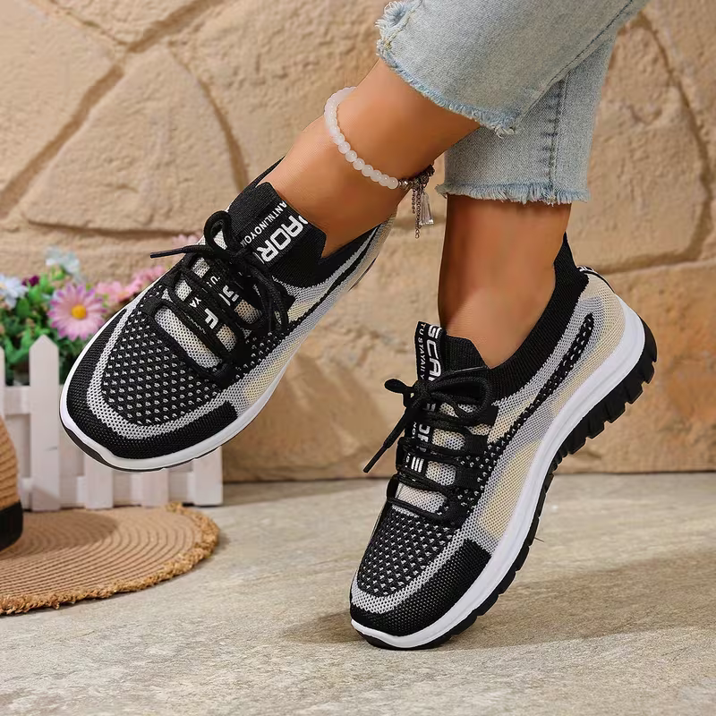 Women's Lightweight & Breathable Non-Slip Sports Shoes Sneakers