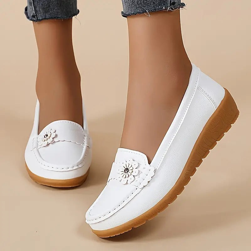 Women's Flower Decor Flat Loafers