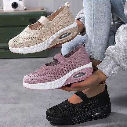 Women's Breathable & Comfortable Slip-On Knit Sneakers