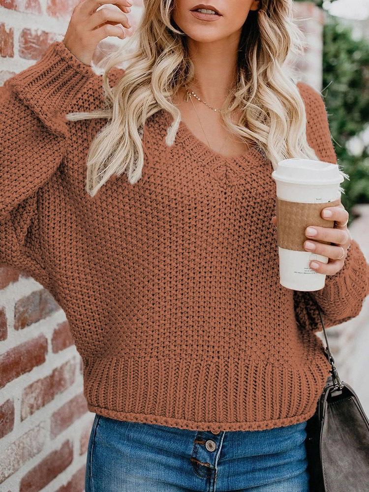 LOOSE KNIT V-NECK SWEATER
