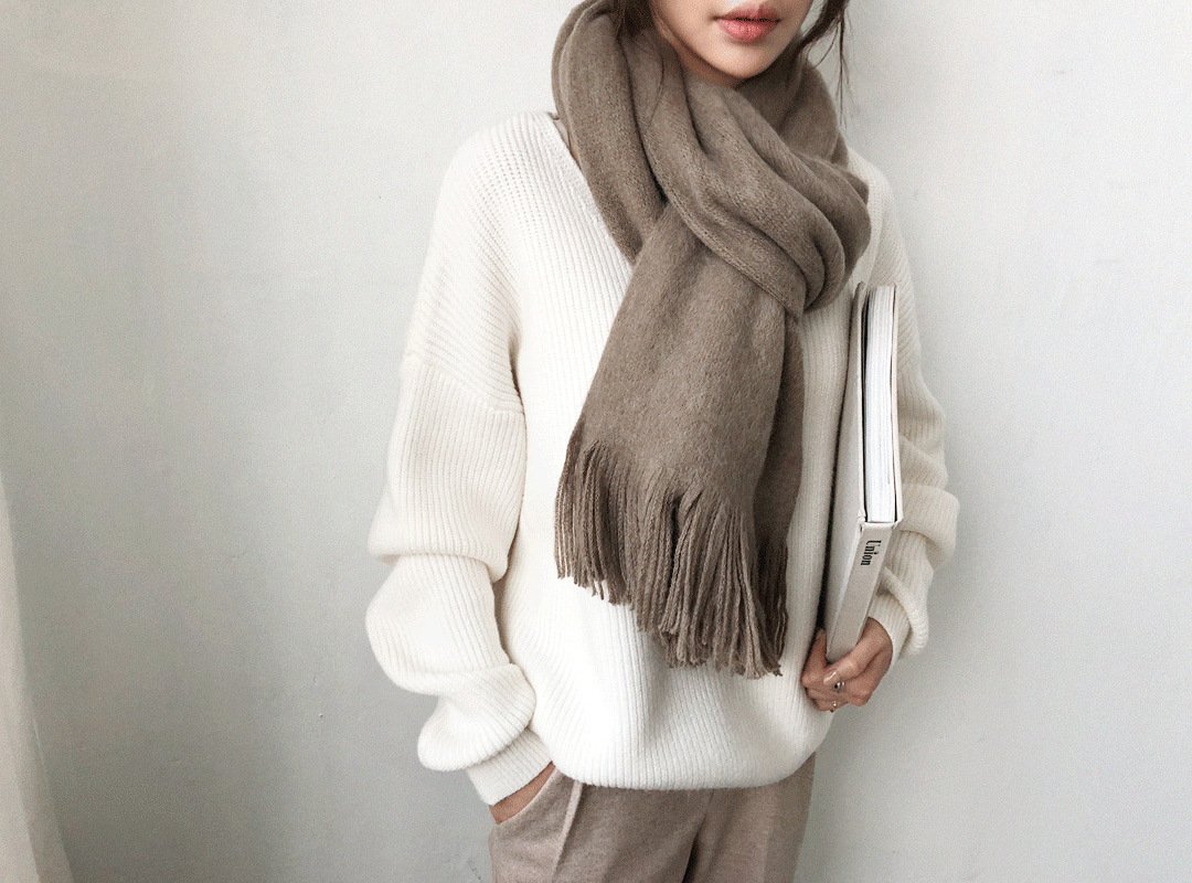 Sweater With Irregular Hem In Solid Color