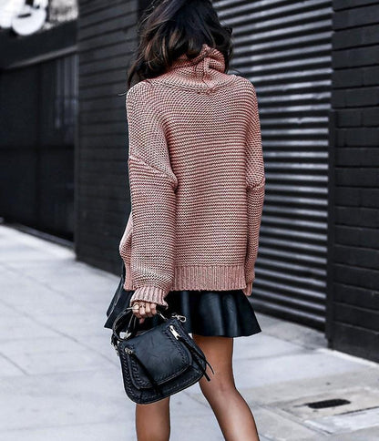 THICK-LINE LONG-SLEEVED TURTLENECK PULLOVER