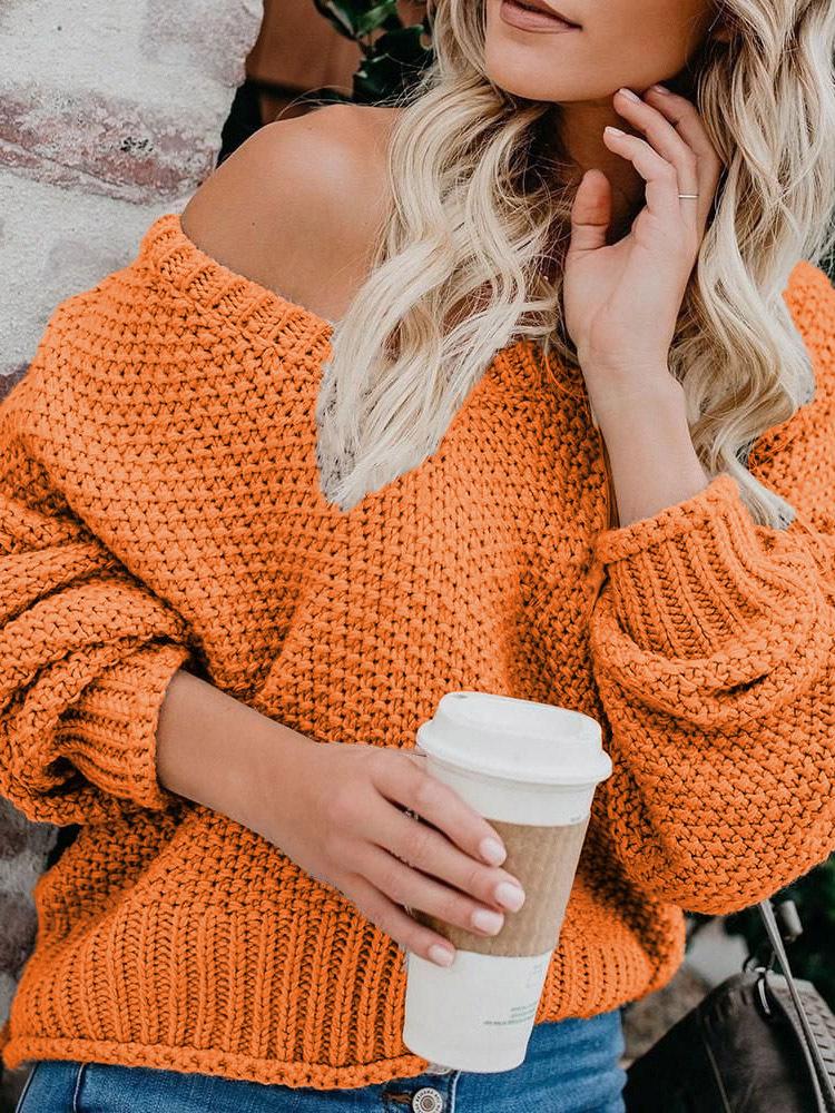 LOOSE KNIT V-NECK SWEATER