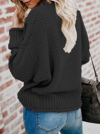 LOOSE KNIT V-NECK SWEATER