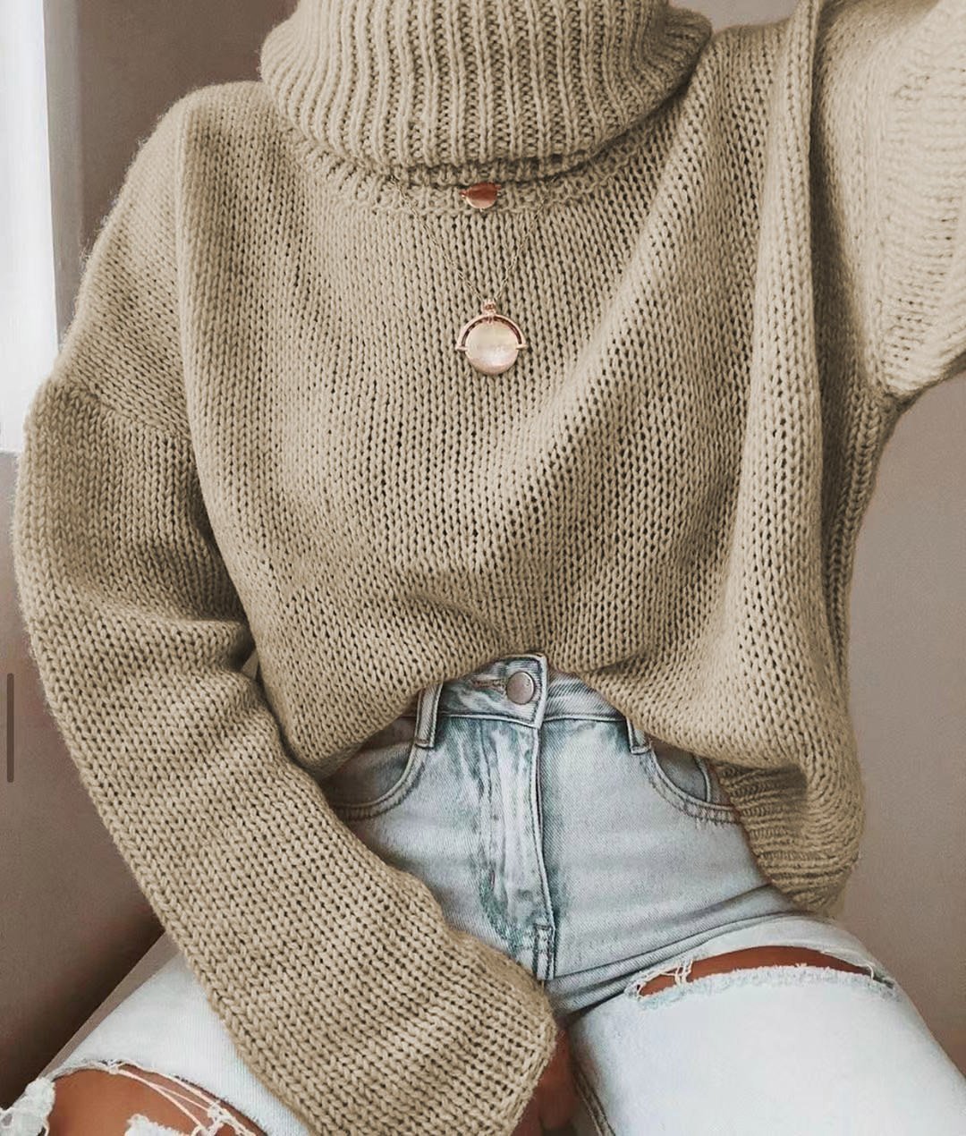 Turtleneck Jumper Woman