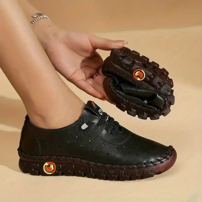 Women's Hollow Out Design Breathable Soft Sole Flat Shoes (🔥BUY 2 FREE SHIPPING)