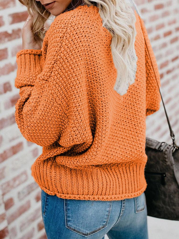 LOOSE KNIT V-NECK SWEATER