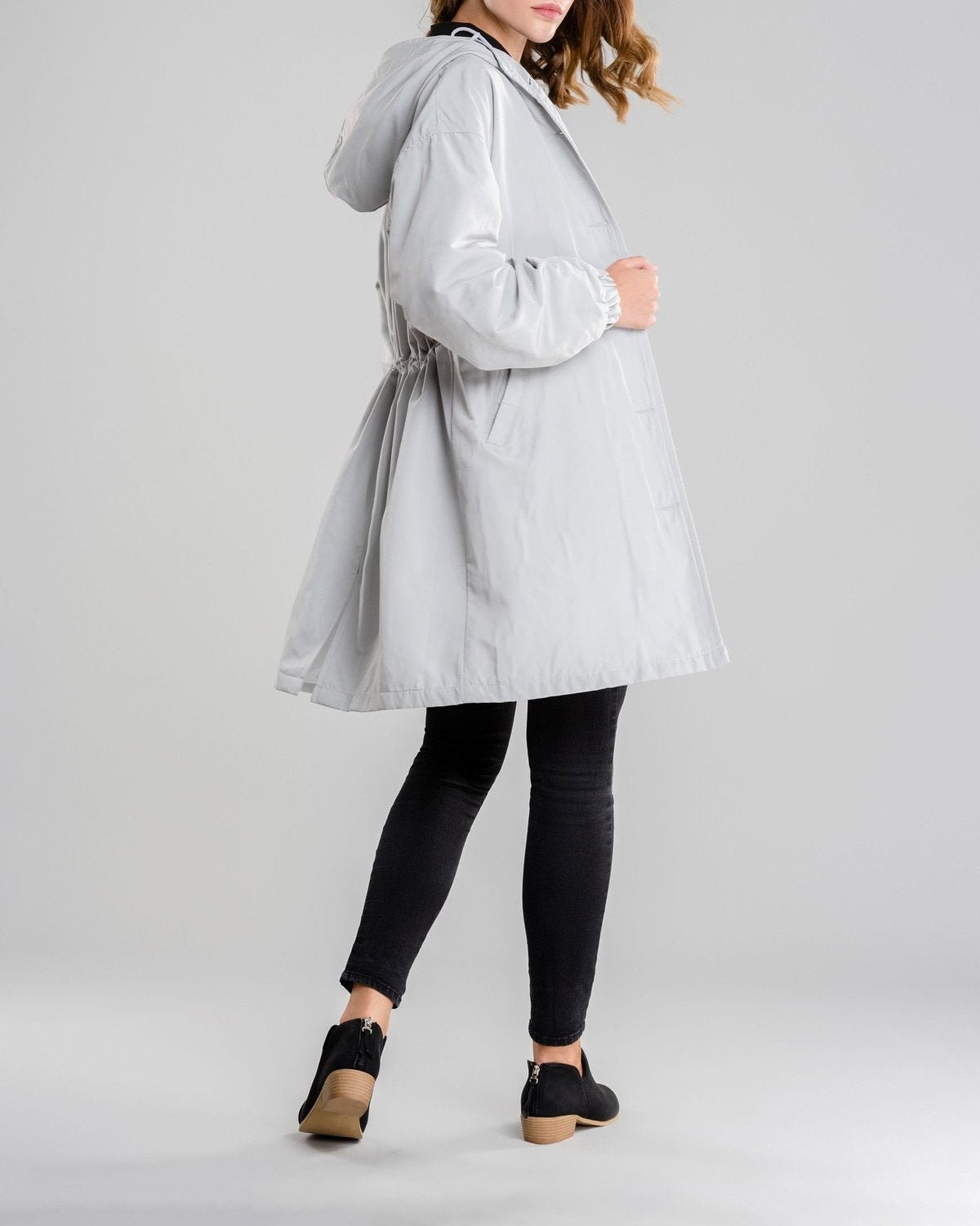 Water Resistant Oversized Hooded Windbreaker Rain Resistant Jacket