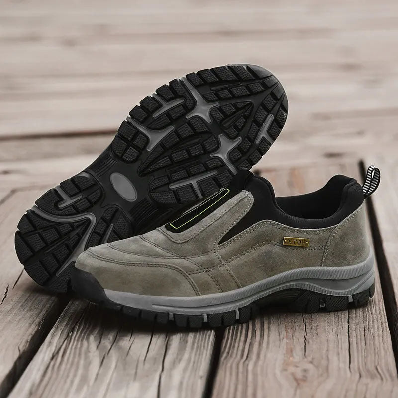 Men's Outdoor Lightweight Non-slip Walking Shoes Slip-On Hiking Shoes Sneakers